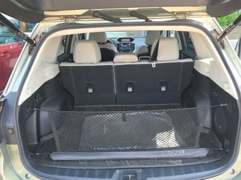 Used 2021 Subaru Forester Limited AWD/4WD image 8
