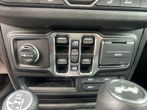New 2025 Jeep Wrangler Unlimited Sport AWD/4WD image 29