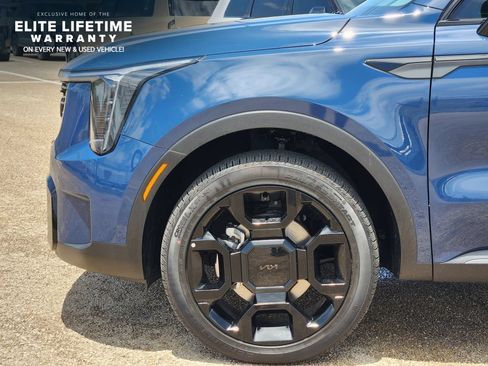 Certified 2026 Kia Sorento X-Line EX AWD/4WD image 7