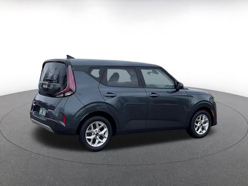 Used 2025 Kia Soul LX w/ LX Technology Package image 15