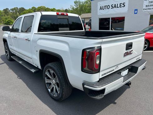 Used 2018 GMC Sierra 1500 Denali RWD image 3
