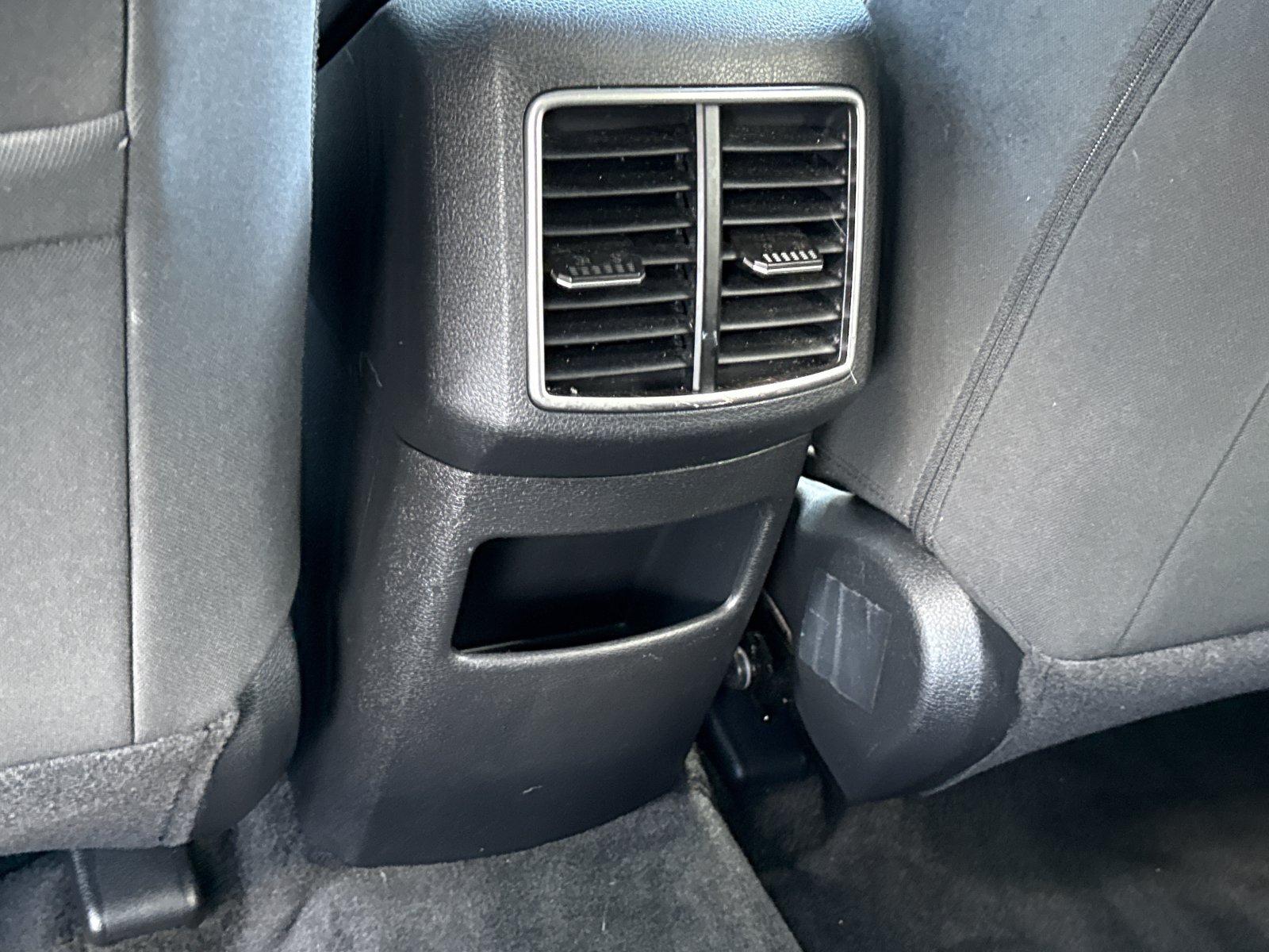 Used 2023 Kia Sportage LX FWD image 12