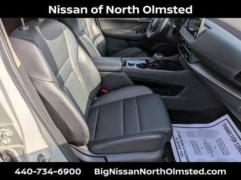 Certified 2023 Nissan Rogue SV w/ SV Premium B Package AWD/4WD image 27