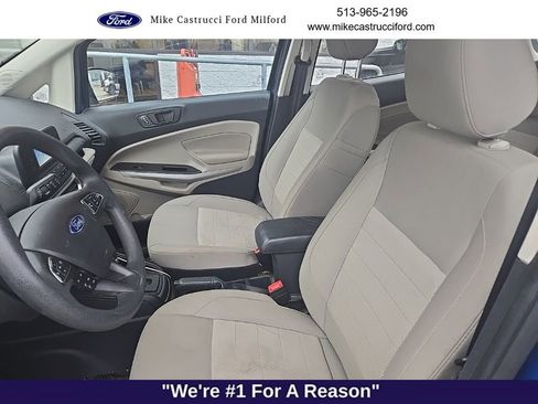 Used 2022 Ford EcoSport S image 9