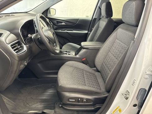 Certified 2024 Chevrolet Equinox LT w/ LPO, Floor Liner Package FWD image 10