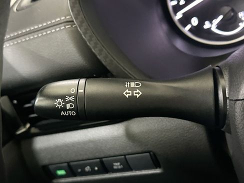 Used 2024 Nissan Sentra SV image 28