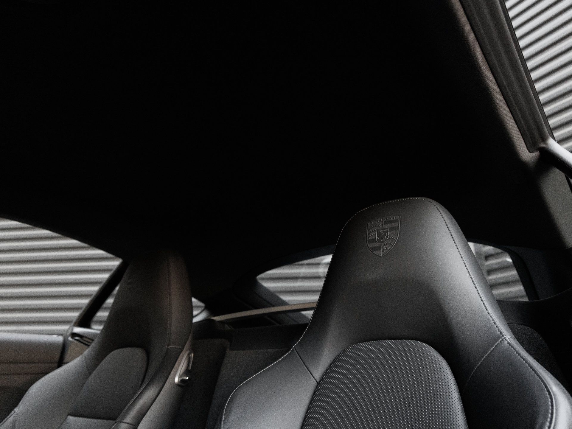 Certified 2025 Porsche 718 Cayman RWD image 15
