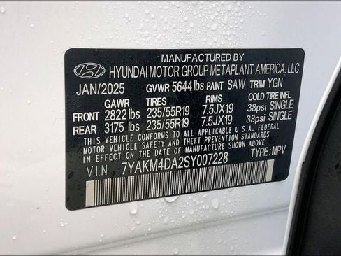 Used 2025 Hyundai Ioniq 5 SE image 18