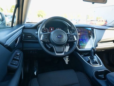 Used 2022 Subaru Outback Premium image 16