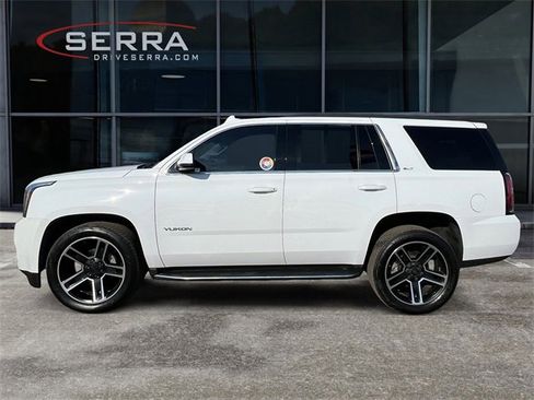 Used 2019 GMC Yukon SLT image 2