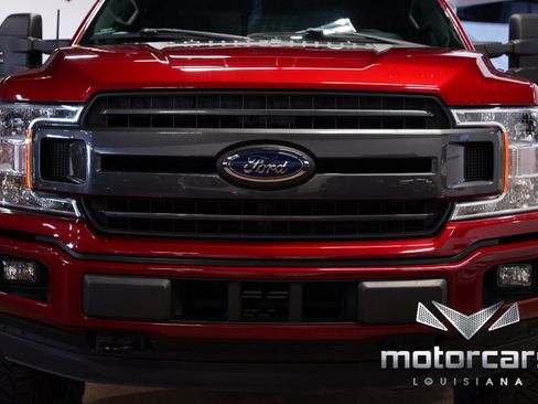 Used 2019 Ford F150 XLT w/ Equipment Group 302A Luxury AWD/4WD image 10