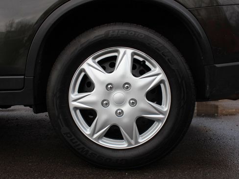 Used 2016 Nissan Rogue S image 42