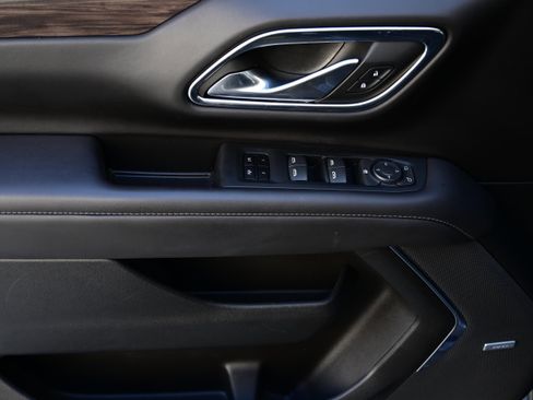 Used 2022 Chevrolet Tahoe LT image 28