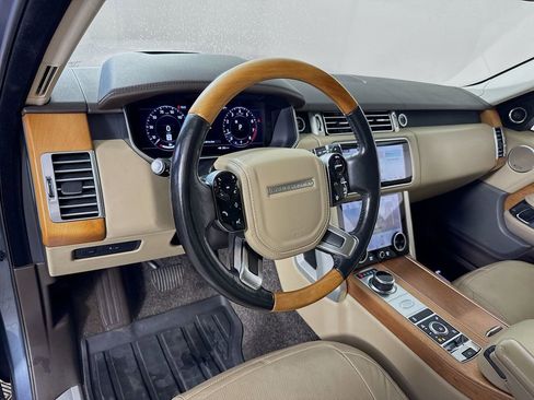 Used 2019 Land Rover Range Rover HSE image 10