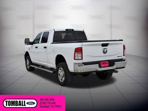 Used 2024 RAM 2500 Tradesman w/ Chrome Appearance Group image 5