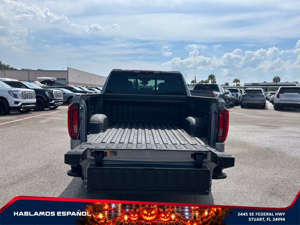 Used 2024 GMC Sierra 1500 Denali AWD/4WD image 10