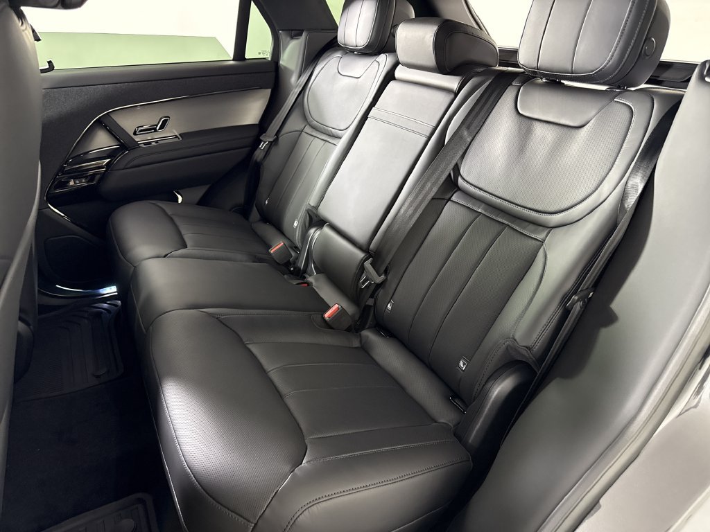 New 2027 Land Rover Range Rover Sport SE AWD/4WD image 28
