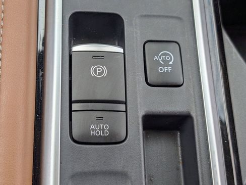 Certified 2025 Nissan Pathfinder Platinum w/ Cargo Package image 21