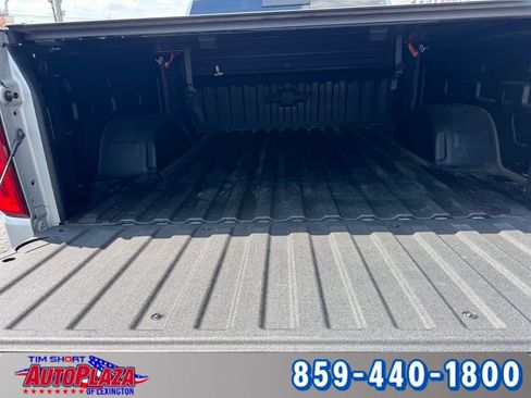 Used 2019 Chevrolet Silverado 1500 LTZ w/ LTZ Plus Package AWD/4WD image 18