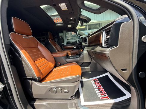 Used 2025 GMC Sierra 2500 Denali Ultimate w/ Max Trailering Package AWD/4WD image 47