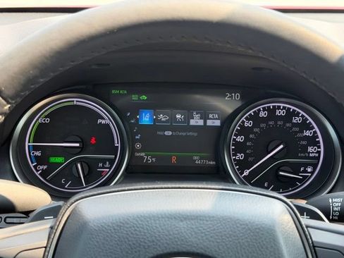 Used 2022 Toyota Camry XSE w/ Navigation Upgrade Package FWD image 25
