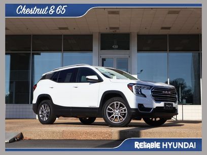 Used 2023 GMC Terrain SLT w/ Infotainment Package II