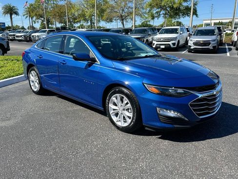 Used 2023 Chevrolet Malibu LT image 4