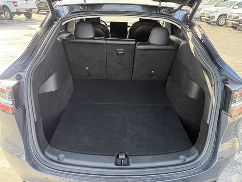 Used 2022 Tesla Model Y Performance image 60