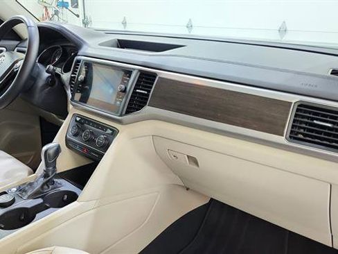 Used 2019 Volkswagen Atlas SE w/ Towing Package AWD/4WD image 25