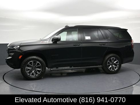 Used 2023 Chevrolet Tahoe Z71 w/ Luxury Package AWD/4WD image 2