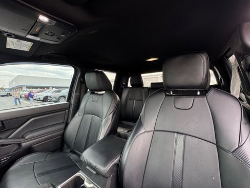 Used 2025 Toyota Tacoma SR5 image 17