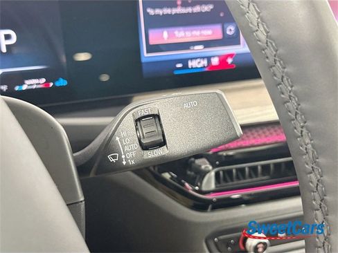 Used 2025 BMW 330i xDrive Sedan image 21