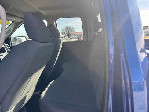 Used 2018 RAM 1500 Express w/ Express Value Package AWD/4WD image 10