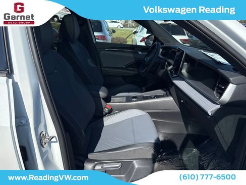 New 2026 Volkswagen Tiguan SE R-Line image 22