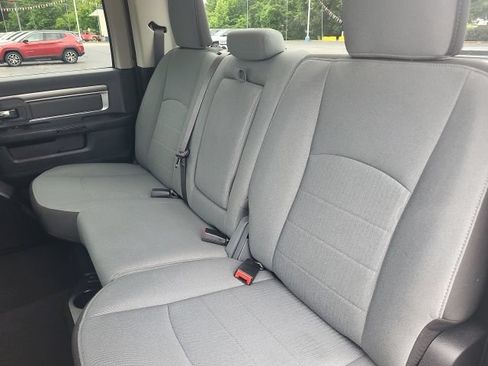 Used 2023 RAM 1500 Classic SLT AWD/4WD image 18