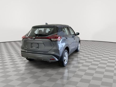Used 2025 Nissan Kicks Play S FWD image 11