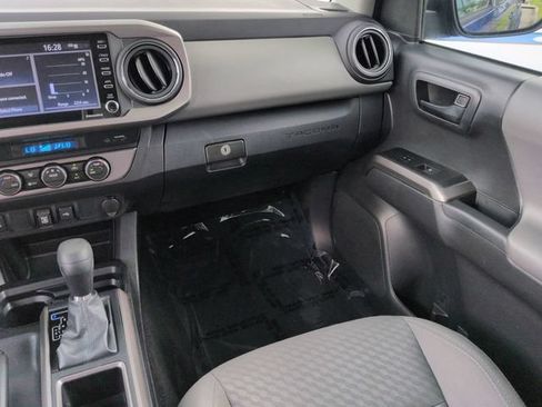 Certified 2022 Toyota Tacoma SR5 w/ Technology Package RWD image 17