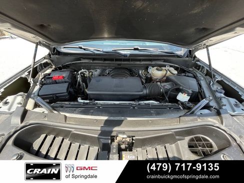 Used 2024 GMC Yukon AT4 w/ Technology Package AWD/4WD image 33