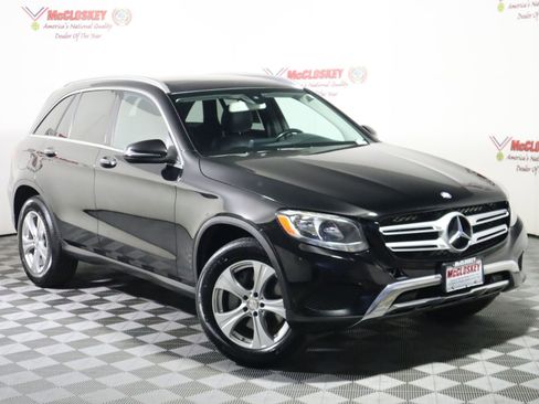 Used 2016 Mercedes-Benz GLC 300 4MATIC image 2