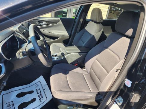 Used 2024 Chevrolet Malibu LT image 14