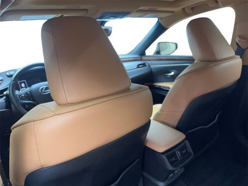 Used 2022 Lexus ES 350 w/ Premium Package image 35