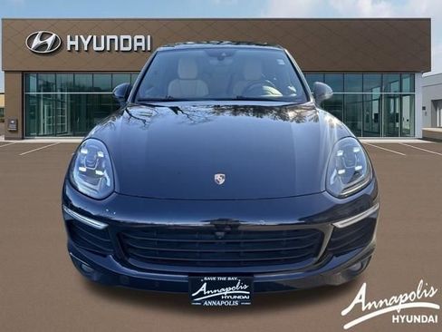 Used 2018 Porsche Cayenne Platinum Edition image 8