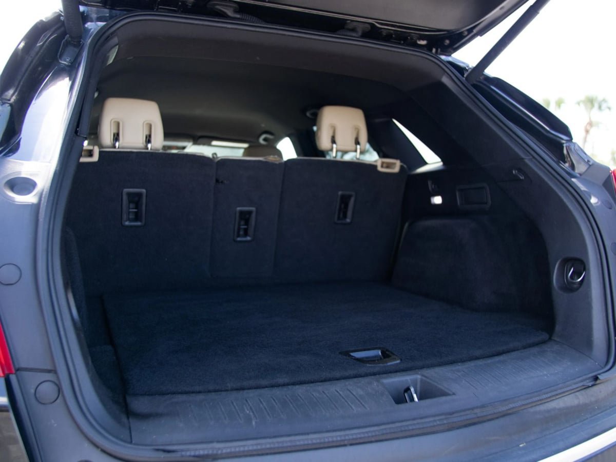 Used 2019 Cadillac XT5 FWD image 11