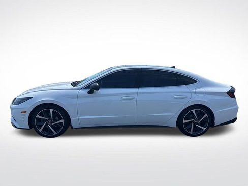 Certified 2023 Hyundai Sonata SEL Plus w/ Cargo Package FWD image 2