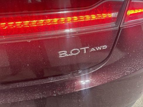 Used 2017 Lincoln MKZ Select w/ Technology Package image 11