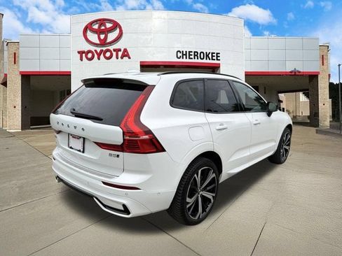 Used 2024 Volvo XC60 B5 Ultimate w/ Protection Package Premier AWD/4WD image 5
