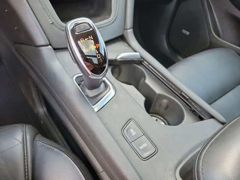 Used 2018 Cadillac XT5 Premium Luxury FWD image 12