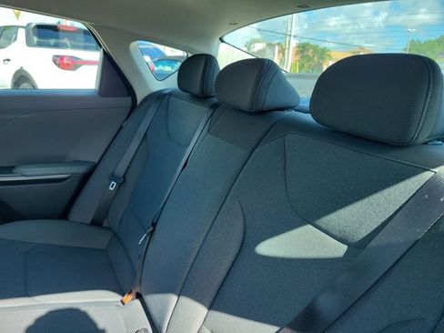 Used 2025 Kia K4 FWD image 11