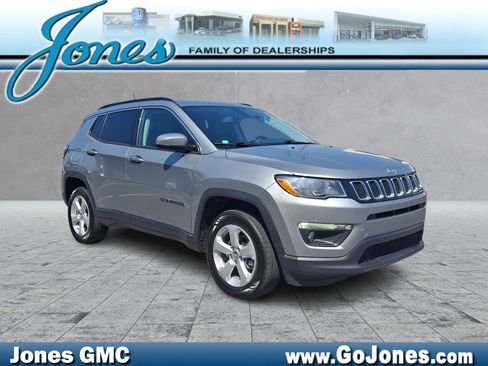 Used 2021 Jeep Compass Latitude AWD/4WD image 1
