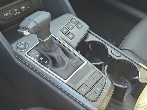 New 2026 Kia Sportage SX FWD image 30